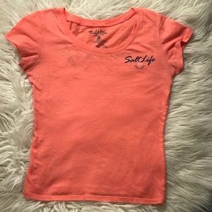 BRAND NEW WOMANS SALT LIFE TEE. Size small